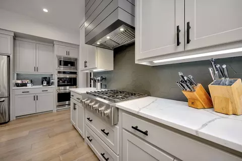 Kitchen - 2146 Sicily Ln, Haslet, TX 76052 photo 3 of 4