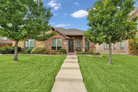 3515 Harlan Dr, Sachse, TX 75048