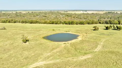 View/Area - 831 Baker Rd, Pilot Point, TX 76258 photo 11 of 15