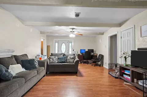 7826 Rilla Ave, Dallas, TX 75217