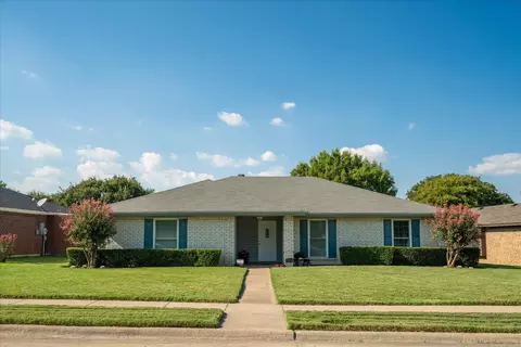 1225 Devonshire Ln, Mesquite, TX 75150