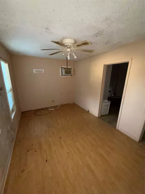819 Mignon St, Minden, LA 71055 photo 3
