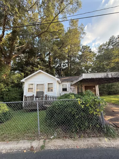 819 Mignon St, Minden, LA 71055 photo 9