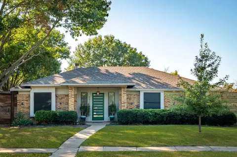 2422 Inverness Dr, Garland, TX 75040