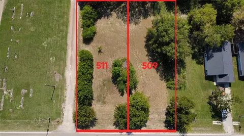 511 E Grand St, Whitewright, TX 75491