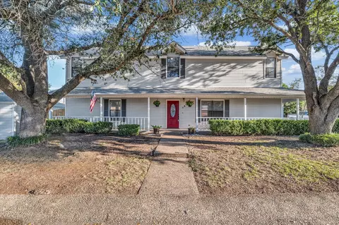 1300 Chapel Downs Rd, Waco, TX 76712