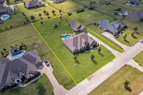 2077 Cattle St, Celina, TX 75009
