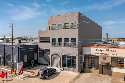 1303 Dragon Unit St #A, Dallas, TX 75207