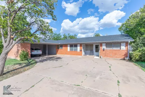 2433 Church St, Abilene, TX 79601