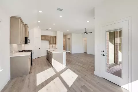7312 Iris Rd, Aubrey, TX 76227 photo 21