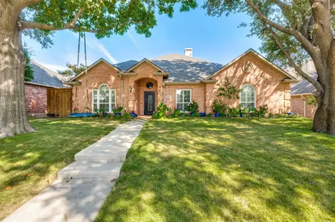3708 Old Orchard Ct, Carrollton, TX 75007