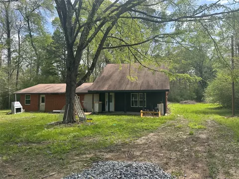 265 Pinto Ln, Grand Cane, LA 71032
