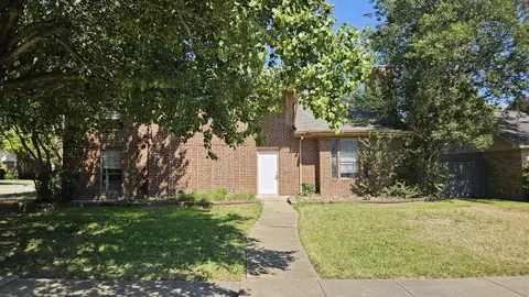 7601 Cornell Dr, Rowlett, TX 75088
