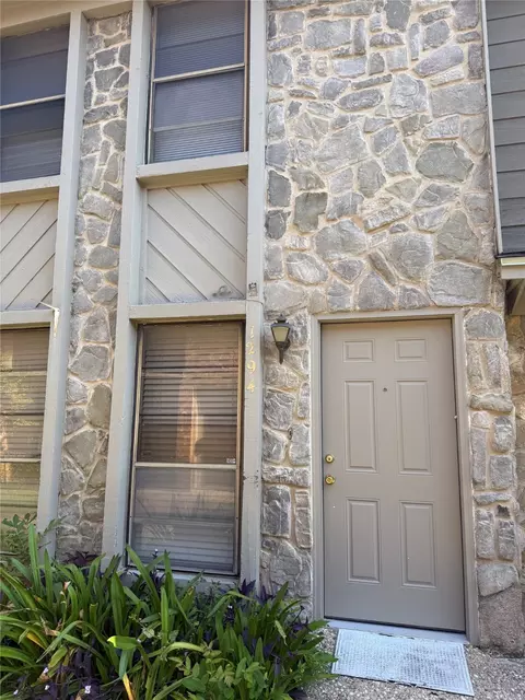 1294 Speight Ave, Waco, TX 76706