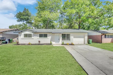 1507 E Lovers Ln, Arlington, TX 76010