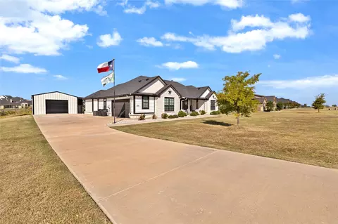 1009 Boulder Rd, Weatherford, TX 76085