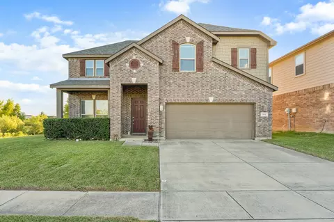 5616 Rock Valley Dr, Fort Worth, TX 76244