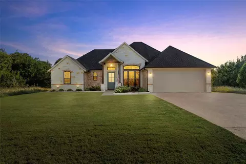 12195 Rolling Oaks Dr, Whitney, TX 76692