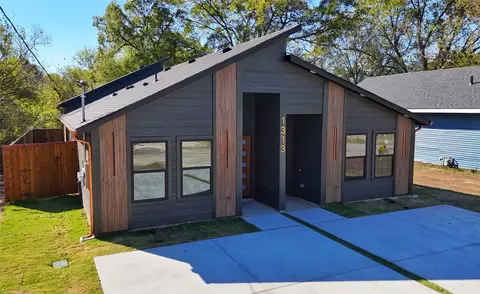 1313 Hunt St, Commerce, TX 75428