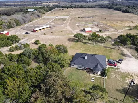 3164 Clater Powell Rd, Waco, TX 76705