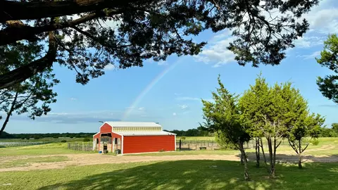 3164 Clater Powell Rd, Waco, TX 76705