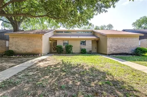 2723 Saint George Pl, Arlington, TX 76015