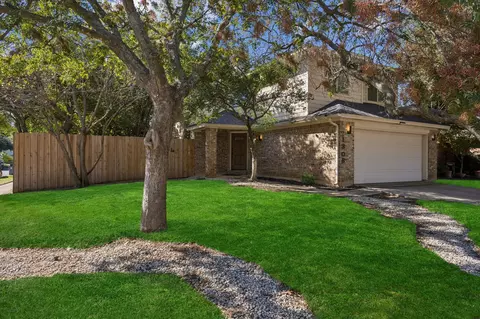 1308 Boardwalk St, Arlington, TX 76011