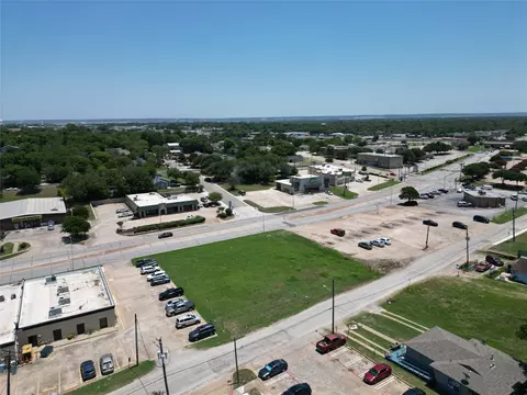 505 N Carrier Pkwy, Grand Prairie, TX 75050