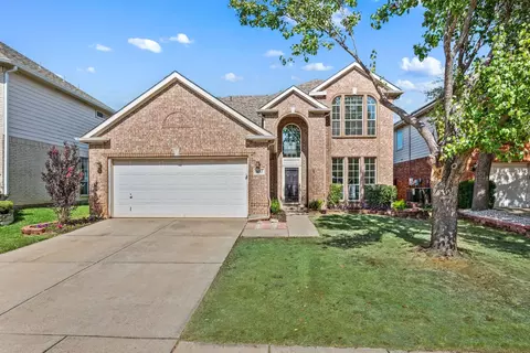 3833 Lacebark Ln, Bedford, TX 76021