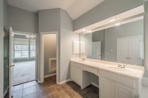 2709 Cobblestone Dr, Grapevine, TX 76051 photo 21