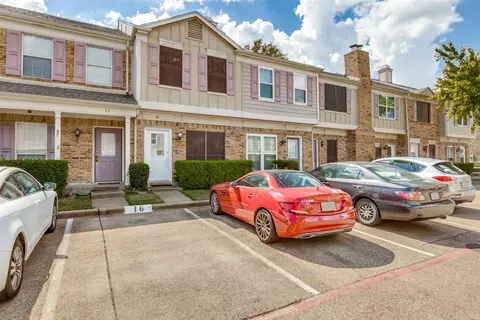 633 Carriagehouse Ln #I-6, Garland, TX 75040
