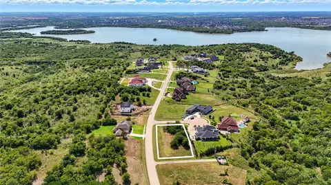 1104 Prosperity Ct, Grand Prairie, TX 75104