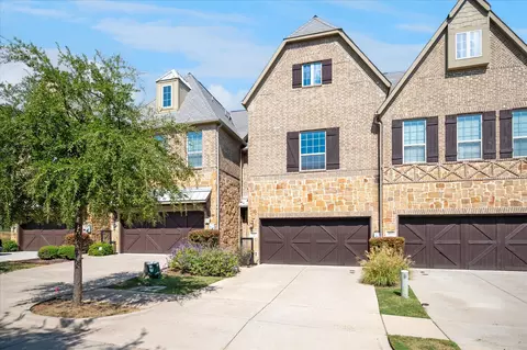 561 Reale Dr, Irving, TX 75039