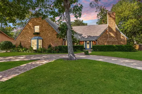 2233 Elderoaks Ln, Dallas, TX 75232