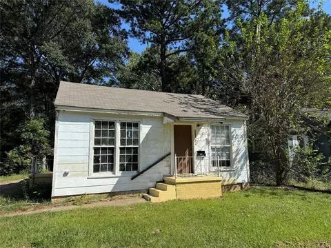 5203 Bienville Ave, Shreveport, LA 71108