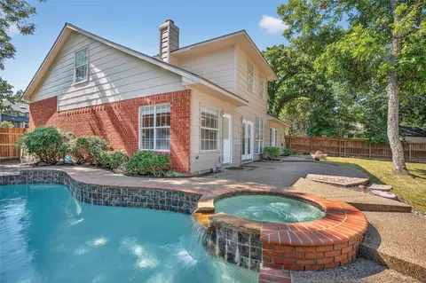 Exterior - 4282 Hearthside Dr, Grapevine, TX 76051 photo 2 of 6