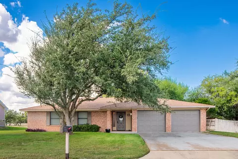 810 Clear St, San Saba, TX 76877
