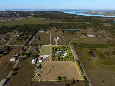5211 County Road 597, Farmersville, TX 75442