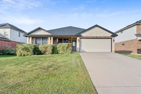 10116 Iron Horse Trl, Waco, TX 76708