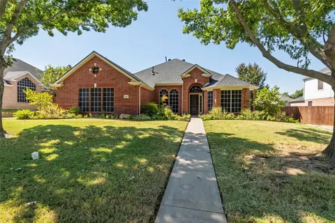 2907 Saint Michael Dr, Mansfield, TX 76063