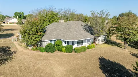 3481 Oak Tree Ln, Midlothian, TX 76065
