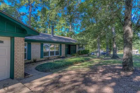 212 Sweetgum Dr, Haughton, LA 71037