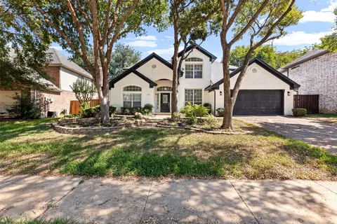 4220 Crescent Dr, Flower Mound, TX 75028