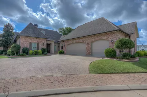 354 Belle Winds Ct, Shreveport, LA 71106