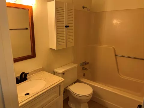 Bath - 402 Emerson Dr, Euless, TX 76039 photo 1 of 2