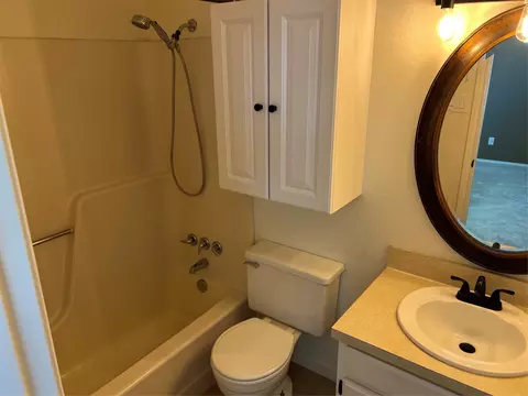 Bath - 402 Emerson Dr, Euless, TX 76039 photo 2 of 2