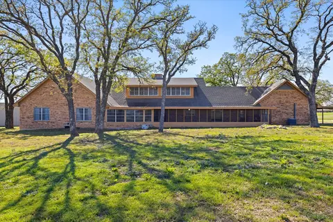 15523 W Fm8, Stephenville, TX 76401