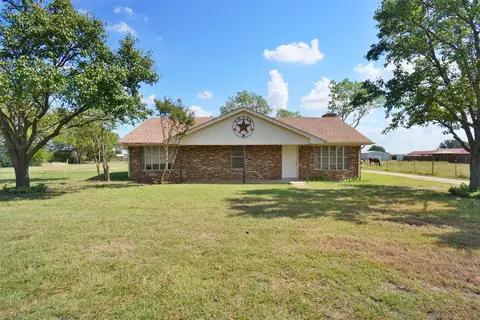 6538 Fm 2450, Krum, TX 76249
