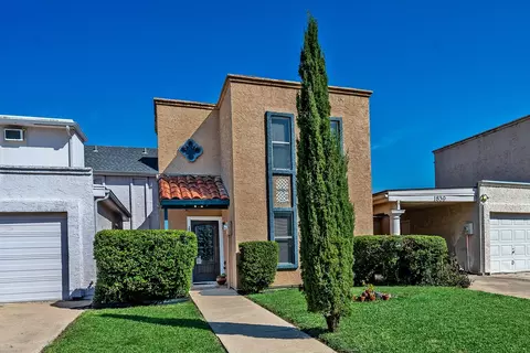 1837 Amber Ln, Carrollton, TX 75007
