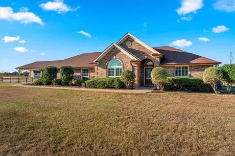33064 Fm 85 Hwy, Kemp, TX 75143
